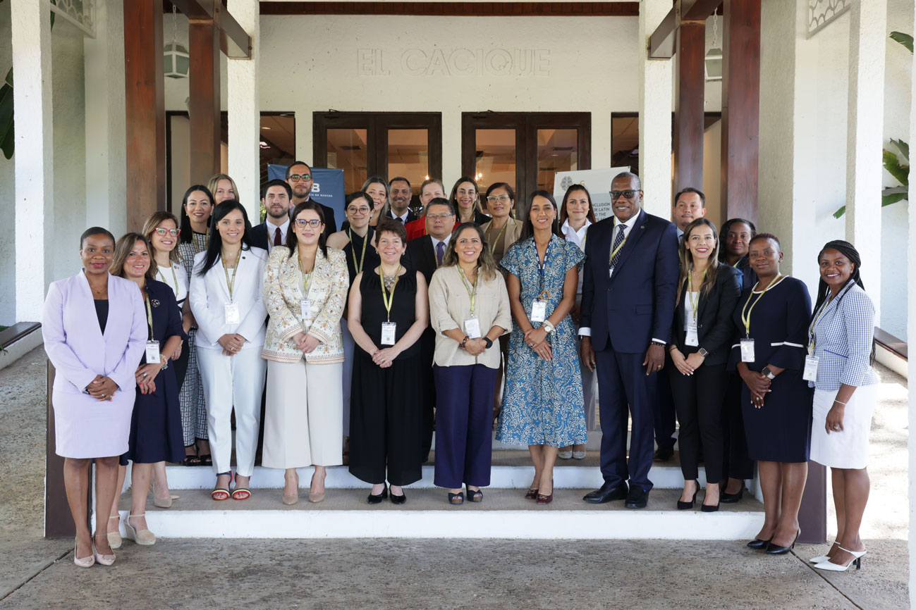 Miembros De La Iniciativa De Inclusion Financiera Para America Latina Y El Caribe Filac